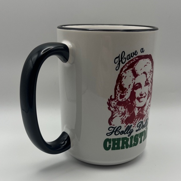 Holly Dolly Christmas Mug Dolly Parton - Picture 4 of 13